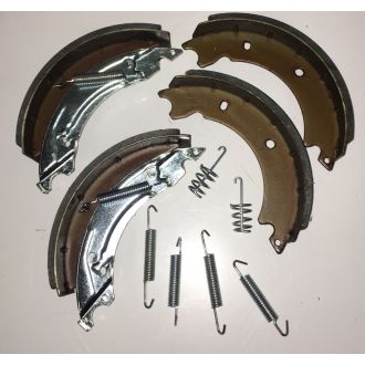 Jarrukenkäsarja Knott 200X30 2003-5 Knott jarrukenkäpari sisältä jousisarjan