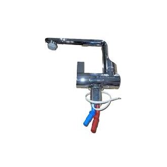 Comet vipusekoitushana Arona, letkuliittimet kromattu, katkaisijalla